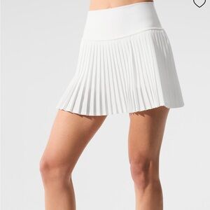 Alo Yoga White Pleated Skirt